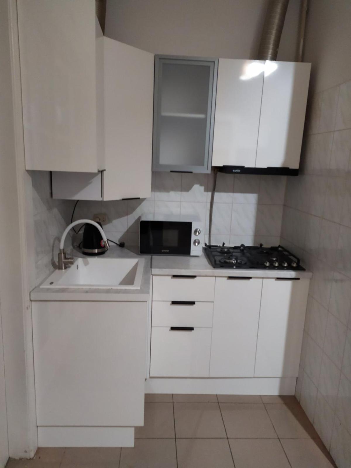 Gelena Гостьовий Двір Úzhgorod Exterior foto